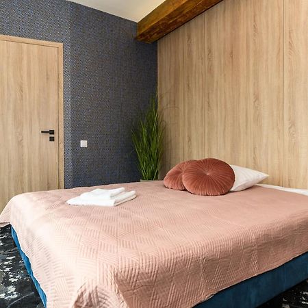 דירות Mažeikiai Coliving Synet מראה חיצוני תמונה
